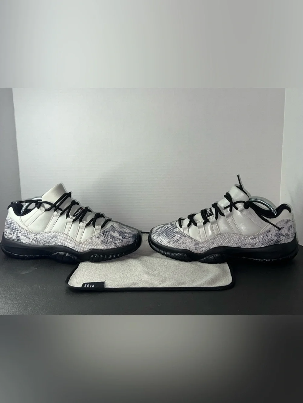 Jordan 11 Snakeskin customs